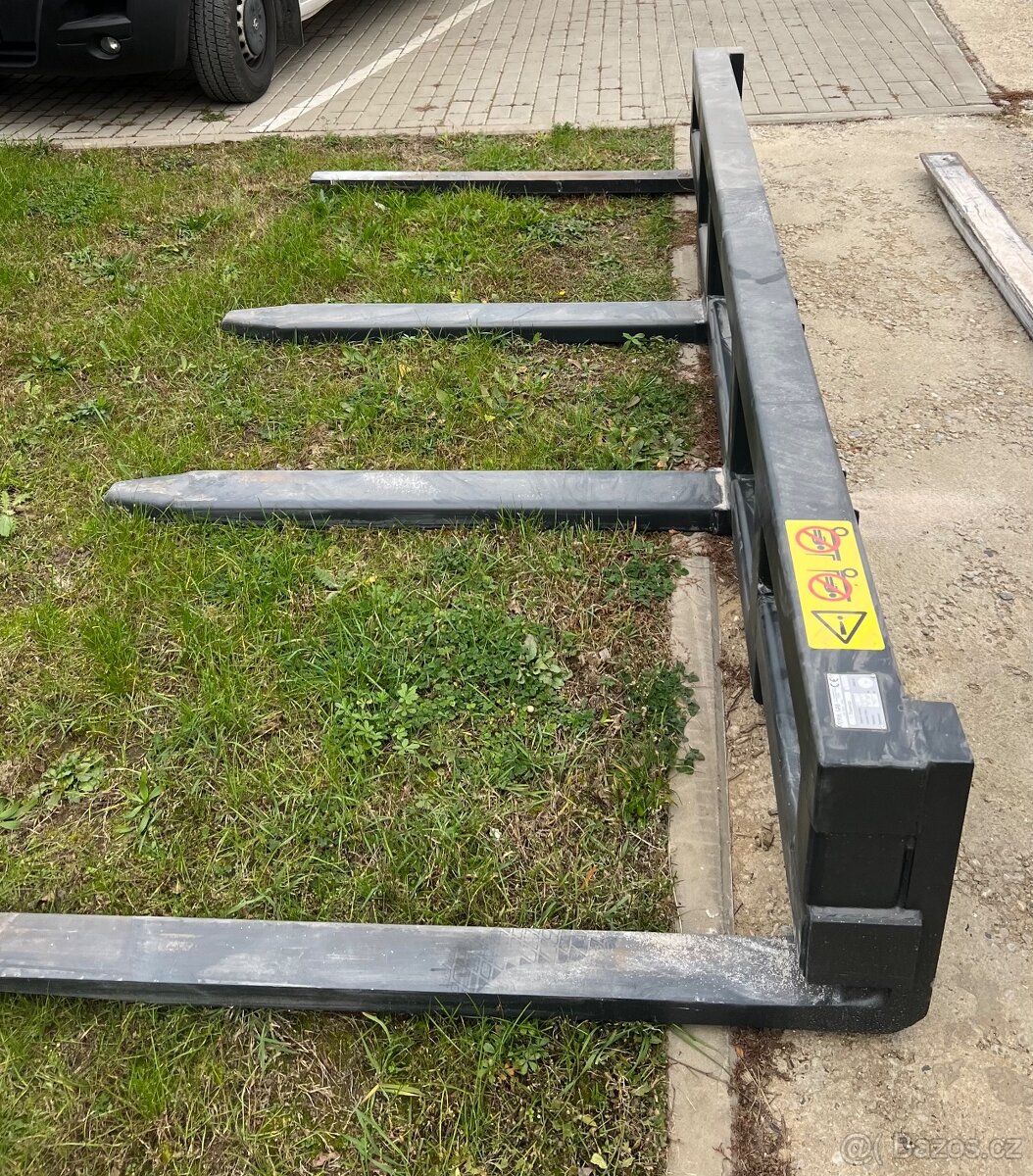 Široké vidle na VZV