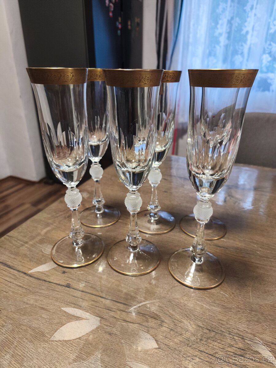 Luxusní skleničky.