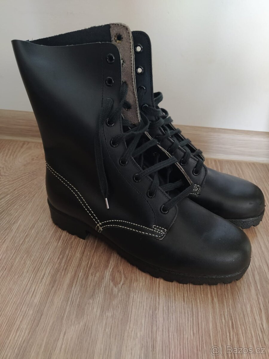 Nové kvalitní kožené vojenské boty velikost č.38