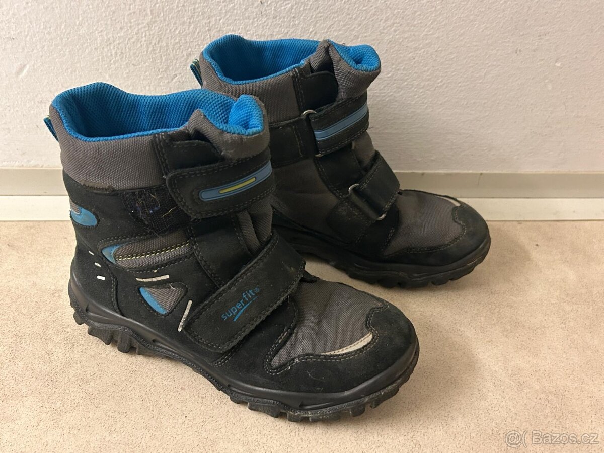 Chlapecké zimní boty Superfit, vel. 37