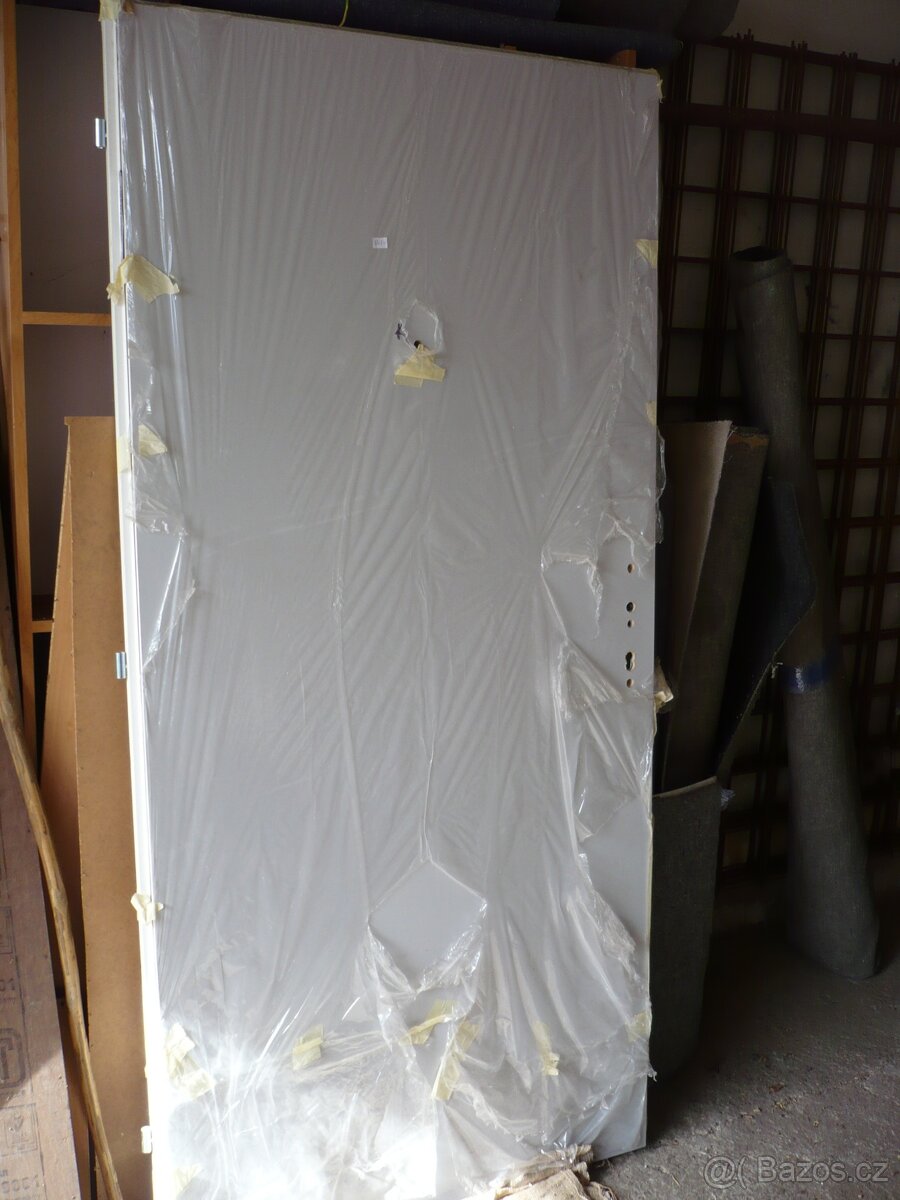 Prodám bytové dvěře.