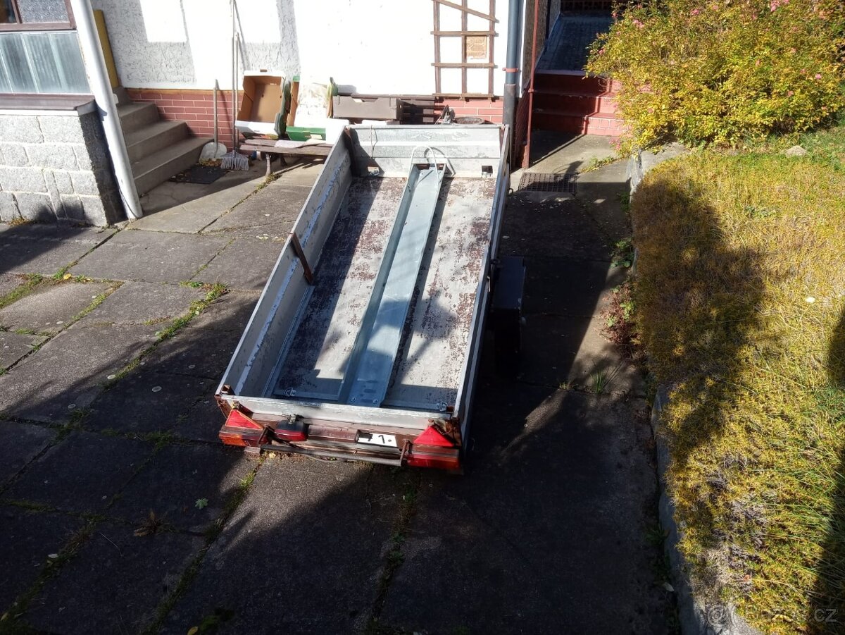Prodej přívesného voziku za osobni auto