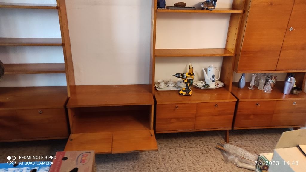 Kompletní obývací stěna