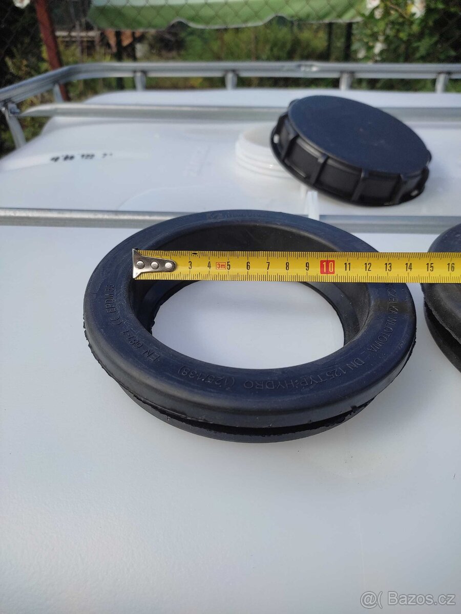 TĚSNĚNÍ manžeta pro KG_DN 125 mm 350,-Kč PROSTĚJOV