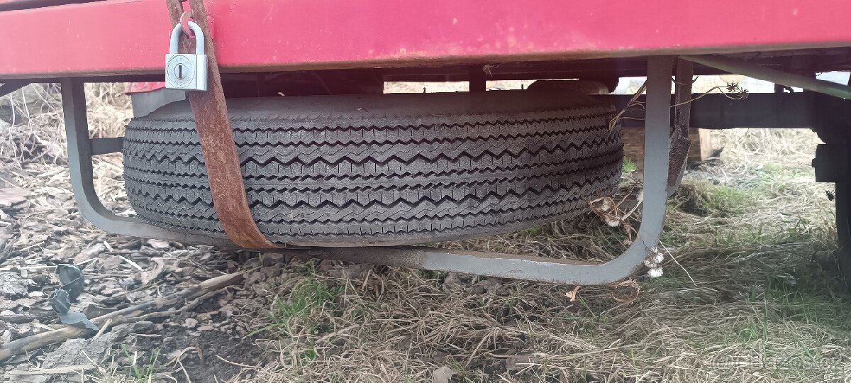 Hasičský přívěsný vozík