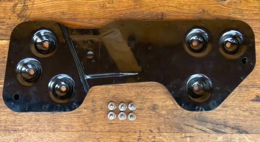 Audi 80 cabrio - Spodní vzpěra.