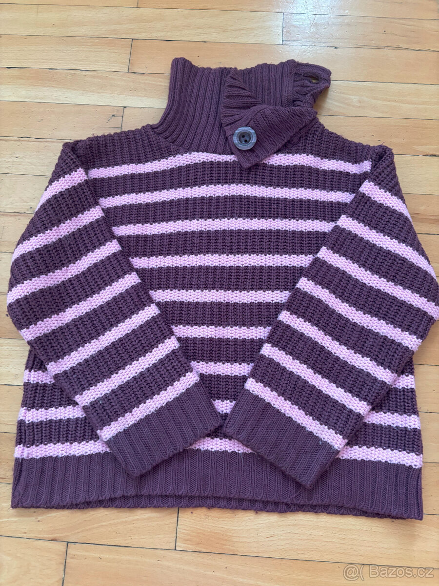 dětský svetr s rolákem vel. 116