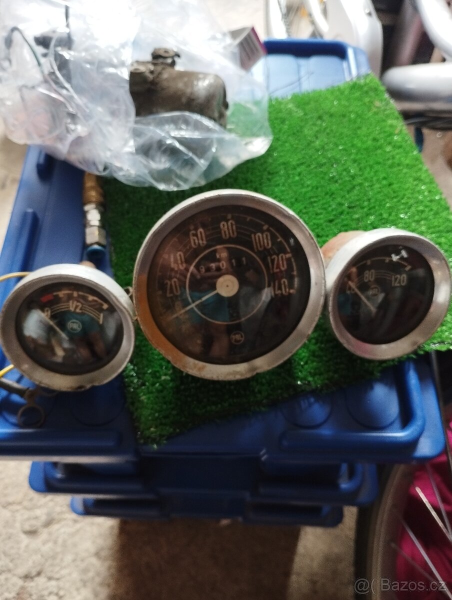 Budíky Škoda Octavia