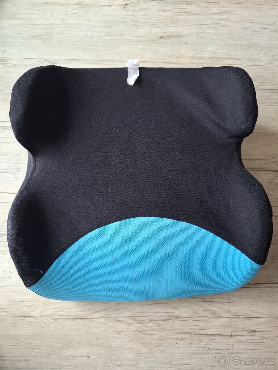 Dětský podsedák 22-36kg