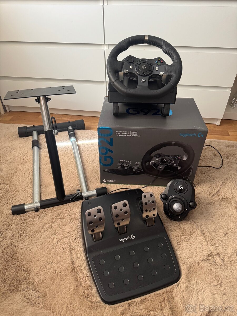 Volant Logitech G920 + příslušenství