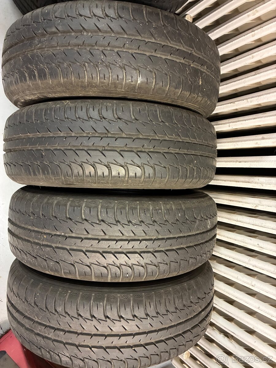 185/65R15 88T Kleber Dynaxer HP3