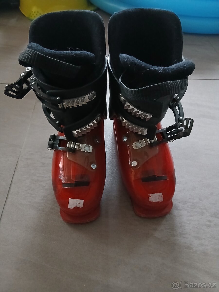 Lyzarske boty vel.37