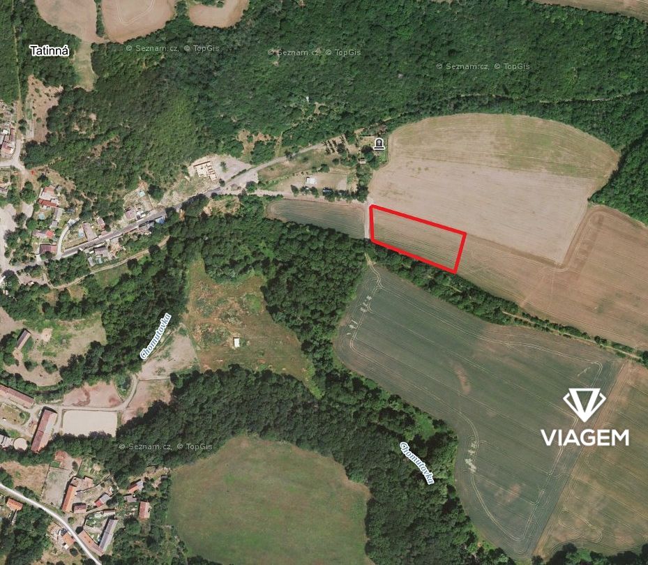 Pole 4 956 m², Podíl 13 % o výměře 620 m²