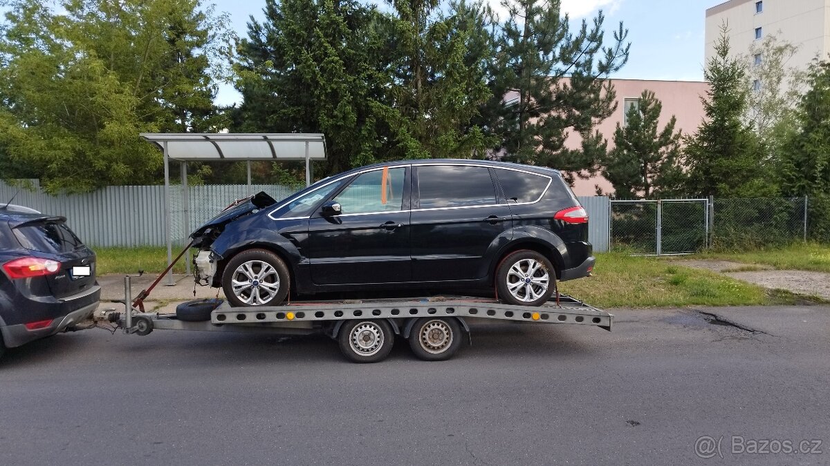 Koupím Ford S-max / Galaxy / Mondeo poškozené