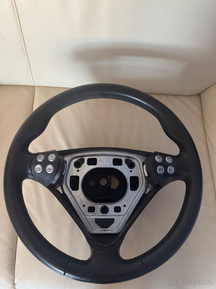 Volant Mercedes Benz SLK R171