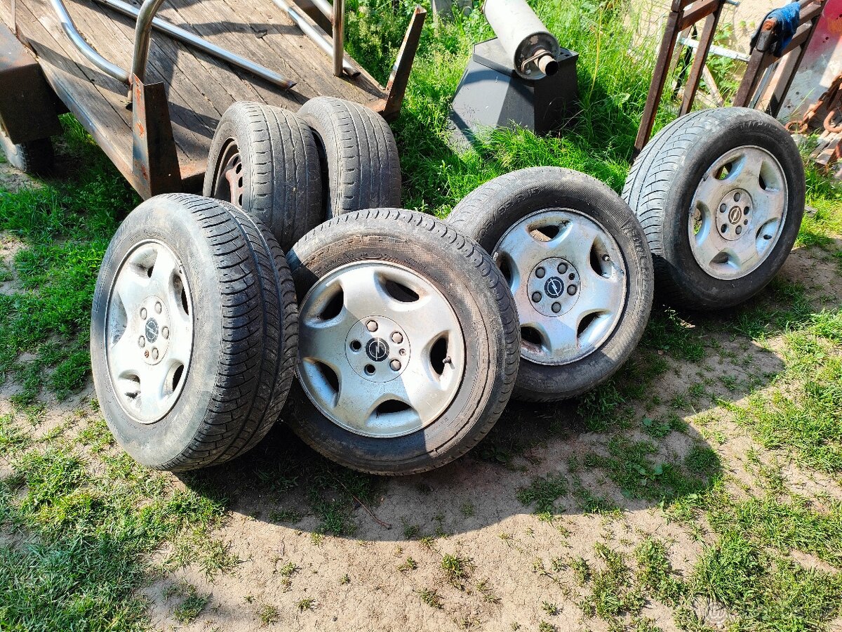Opel Omega