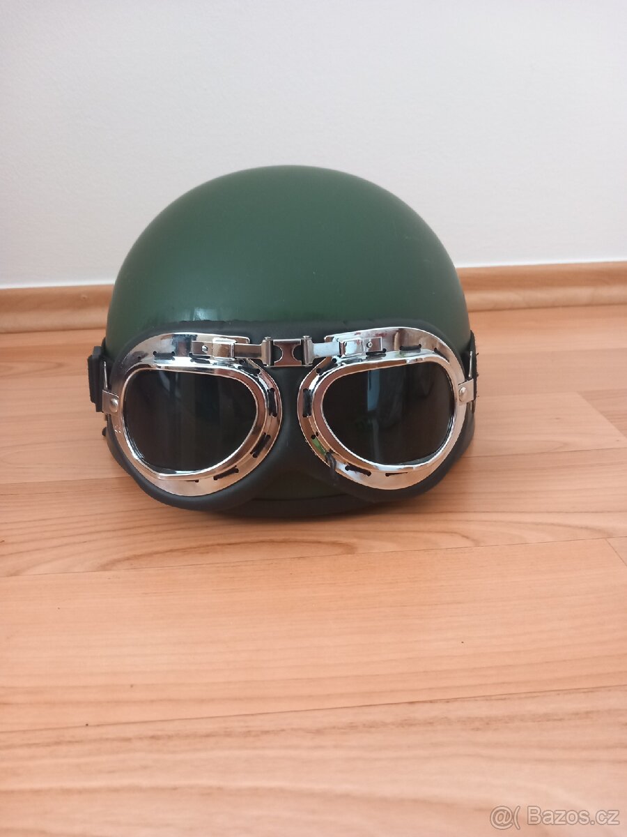 Helma Mil-Tec Moto Retro - olivová