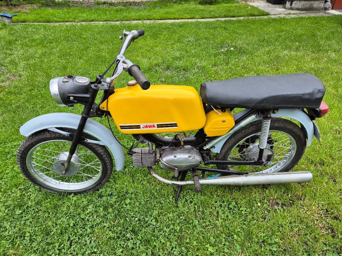 Jawa 23 Mustang bez TP, žlutý, zachovalý 10.