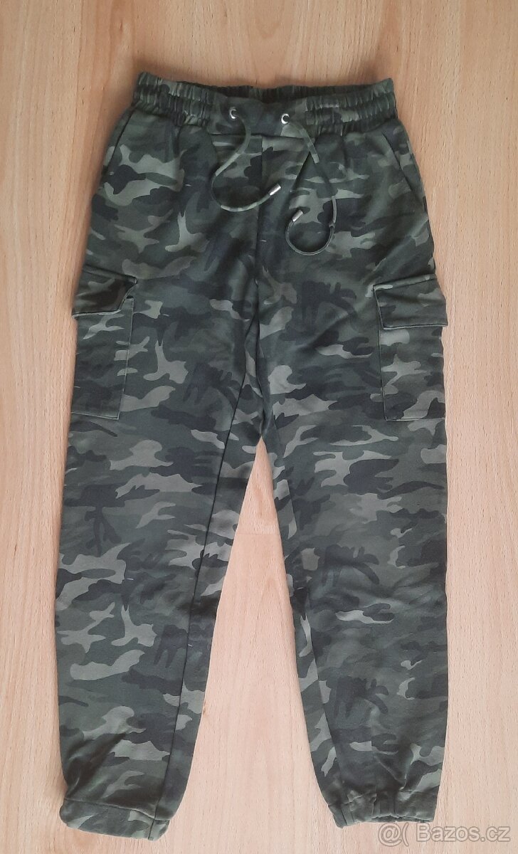 Dětské teplaky
