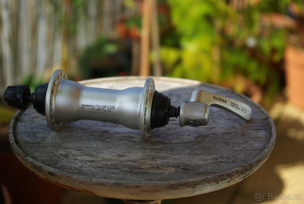 retro predni naboj Shimano XT HB-M750