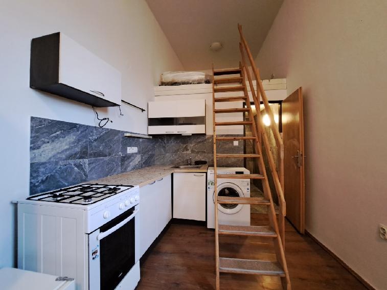 Pronájem bytu 1+kk Královo Pole, 27 m², trvalý pobyt, prip.