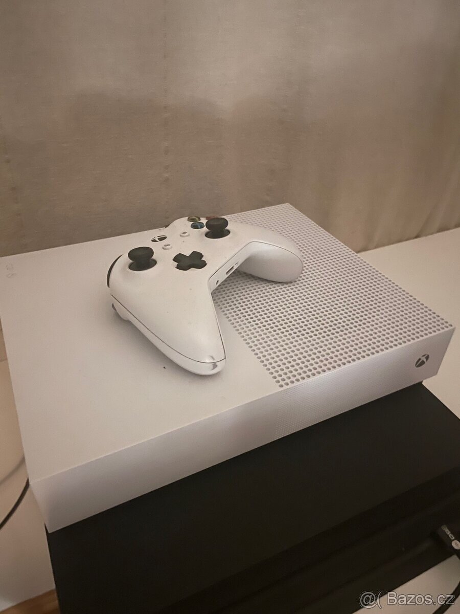 Xbox One s