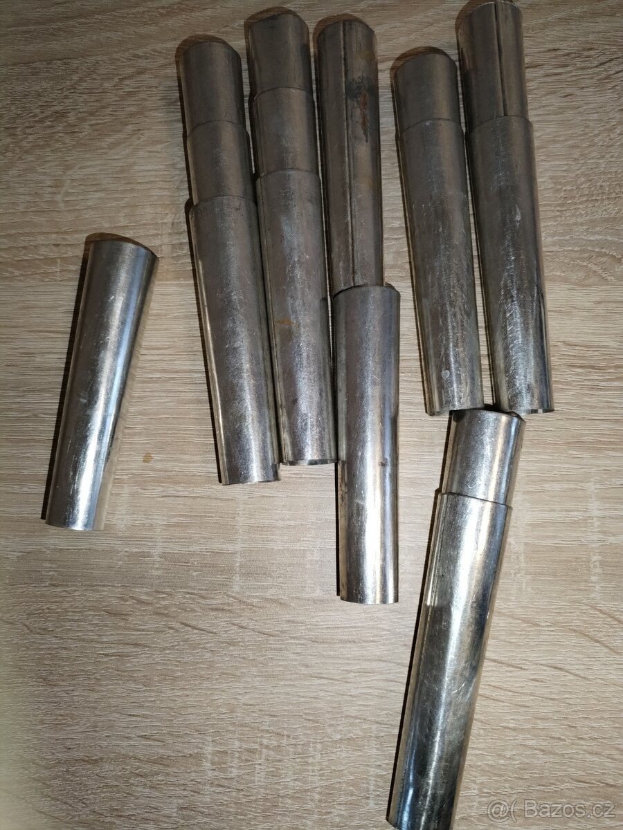 Formičky na cukroví trubičky 10 cm.