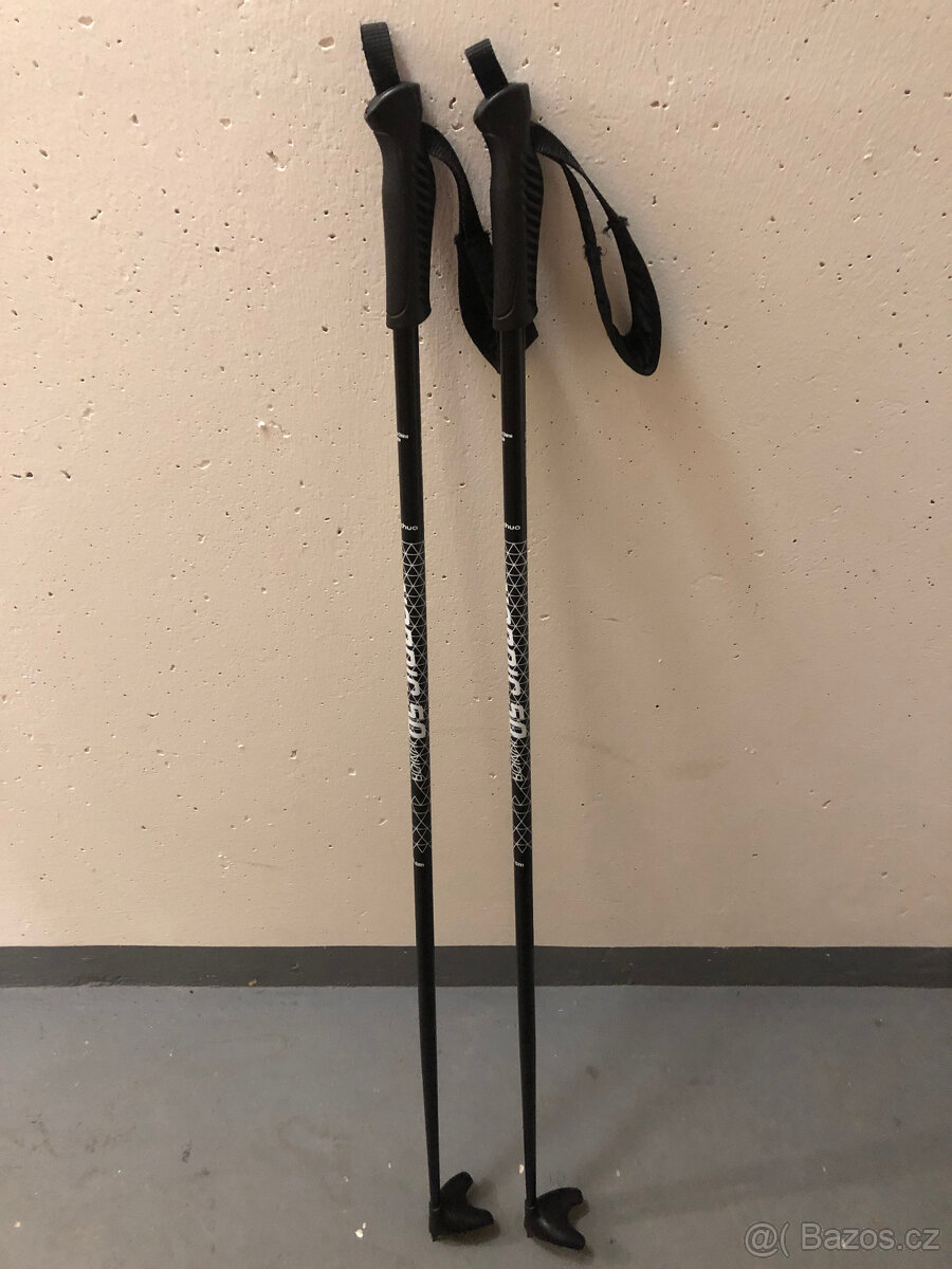 Hůlky na běžky 115 cm, top stav