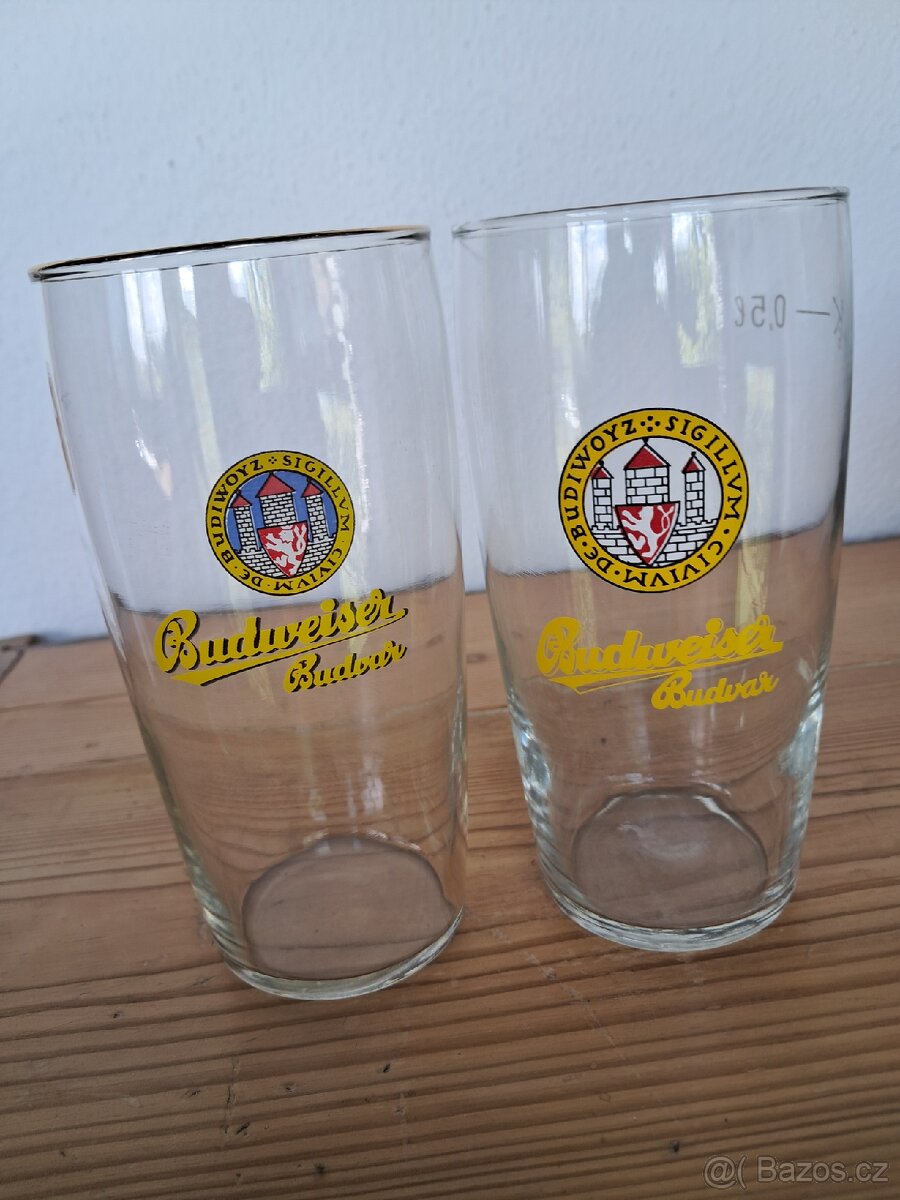 Retro pivní půllitry Budvar
