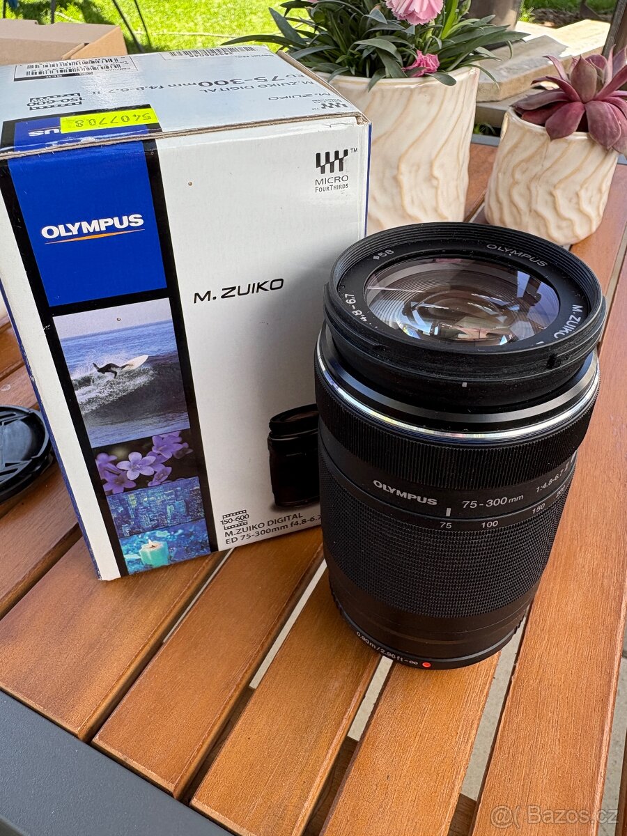 Olympus M.ZUIKO ED 75-300 mm
