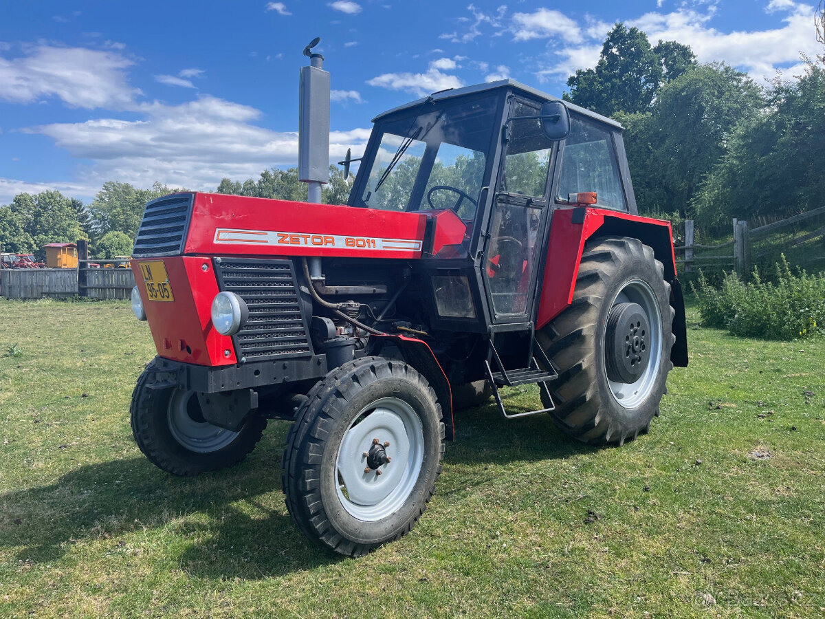 Zetor 8011 s SPZ