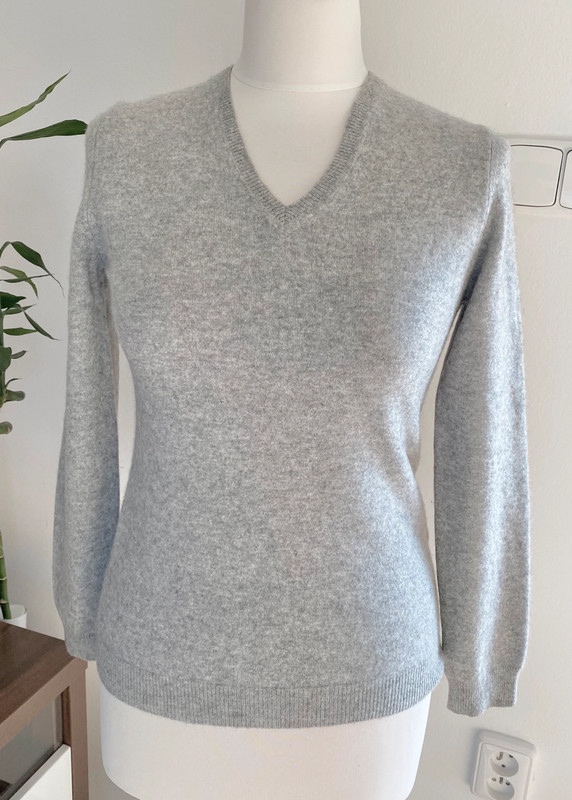 Kašmírový svetr 100% kašmír, zn.Diva Cashmere