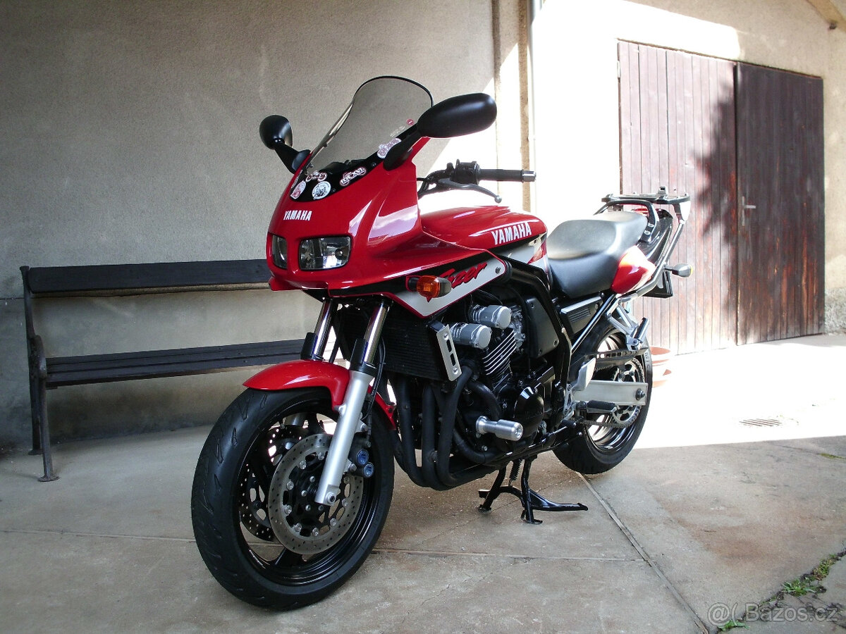 yamaha fzs 600 fazer