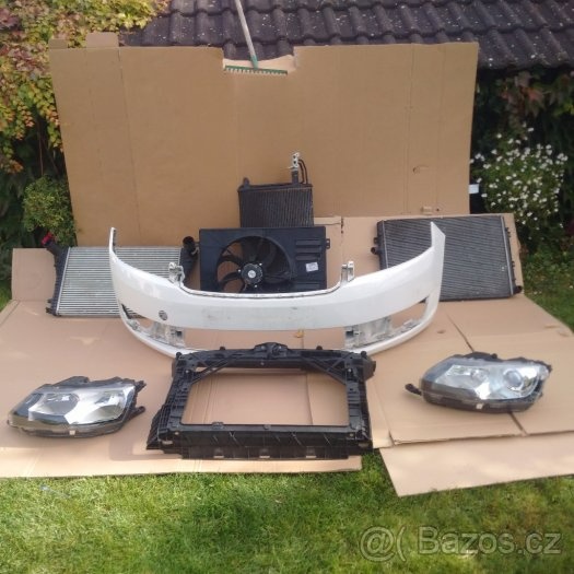 skoda Rapid 12-16 naraznik maska stena