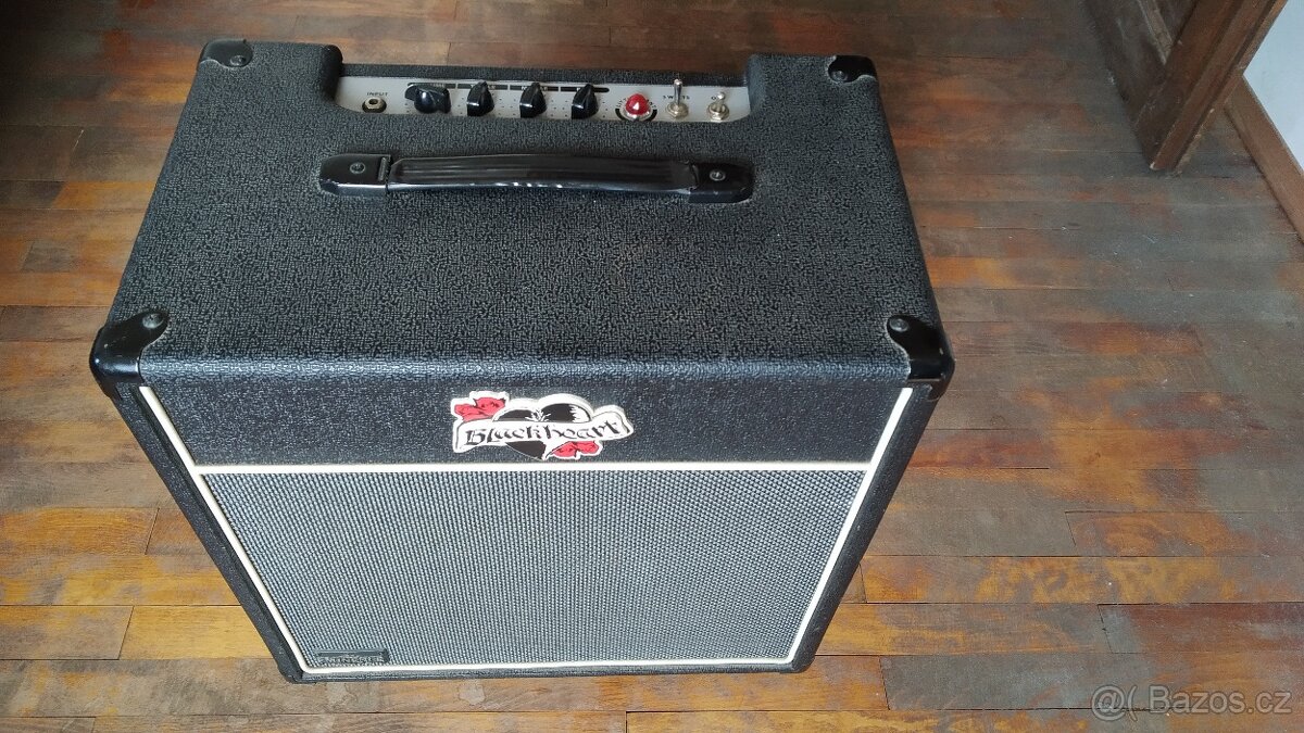 Kytarové celolampove kombo Black Heart BH15-112