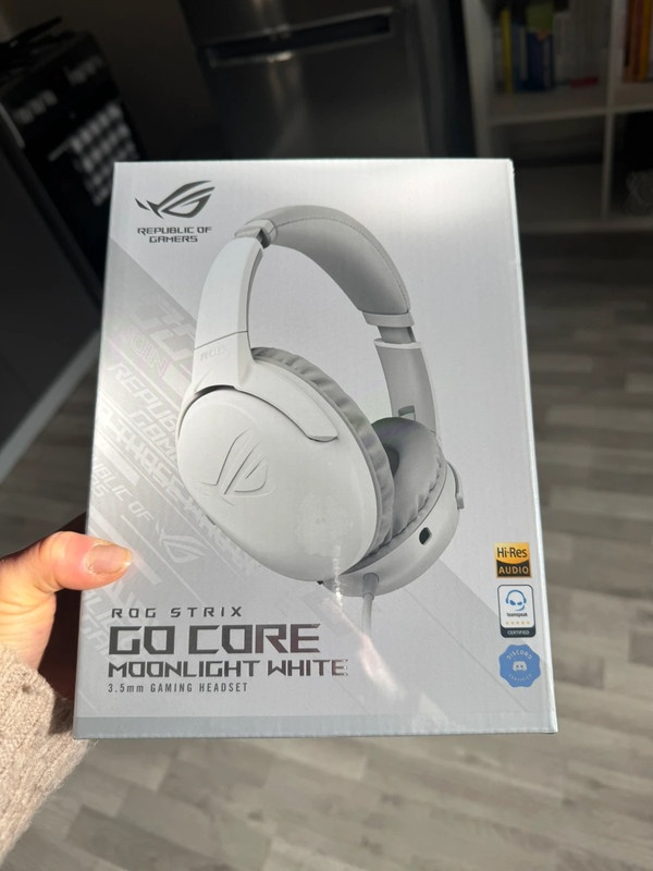 Sluchátka ROG Go Core