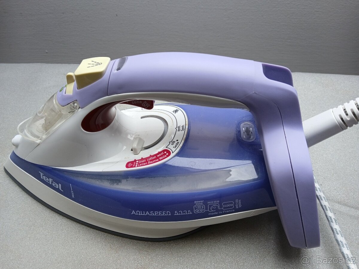 Žehlička Tefal