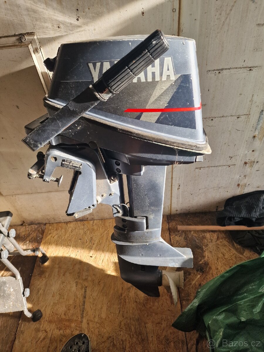 Yamaha lodni motor