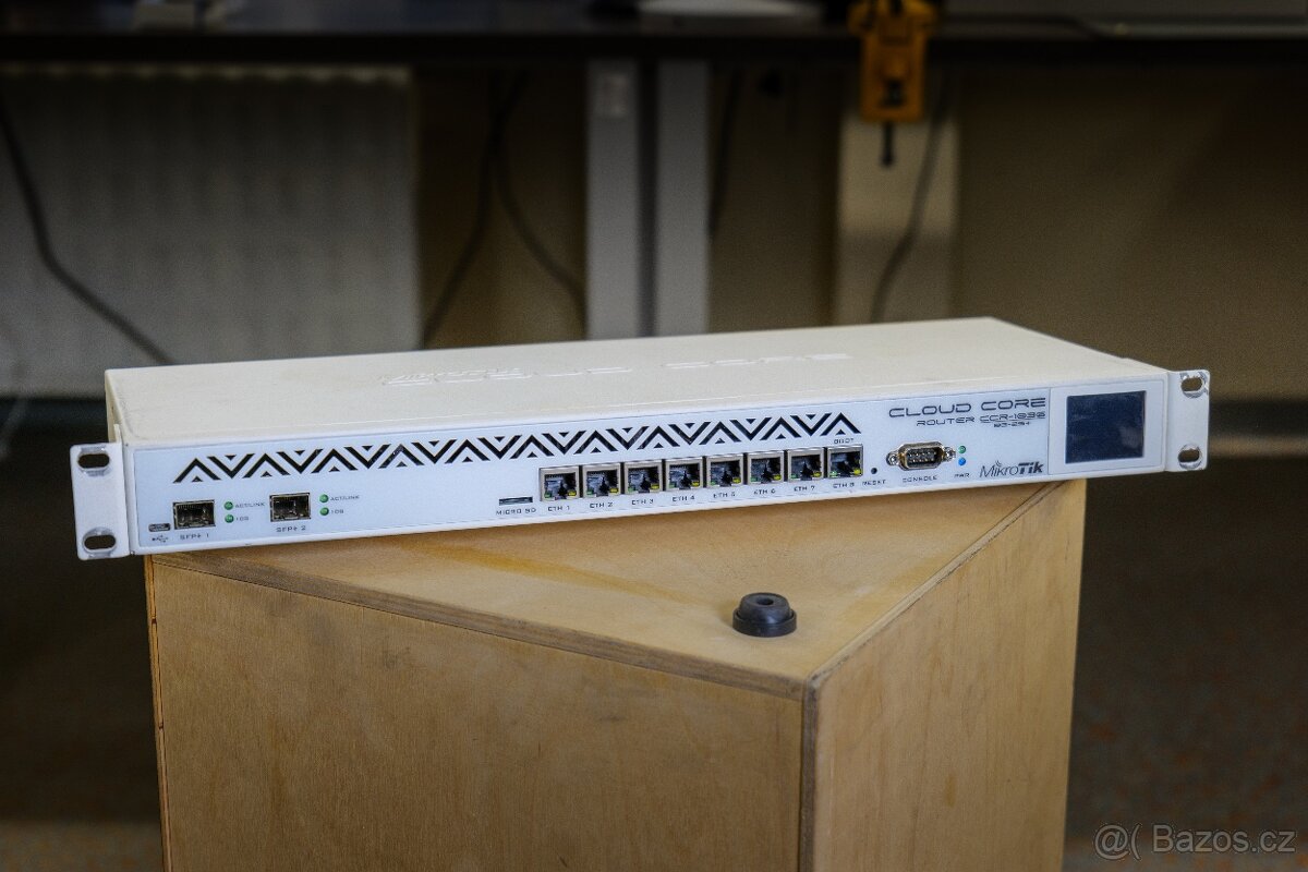 2x Mikrotik CCR1036-8G-2S+