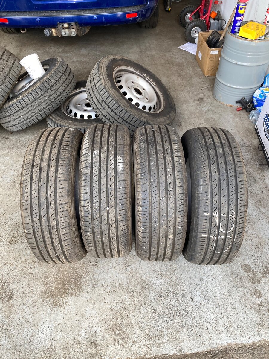205/60 r16 Letní 7mm