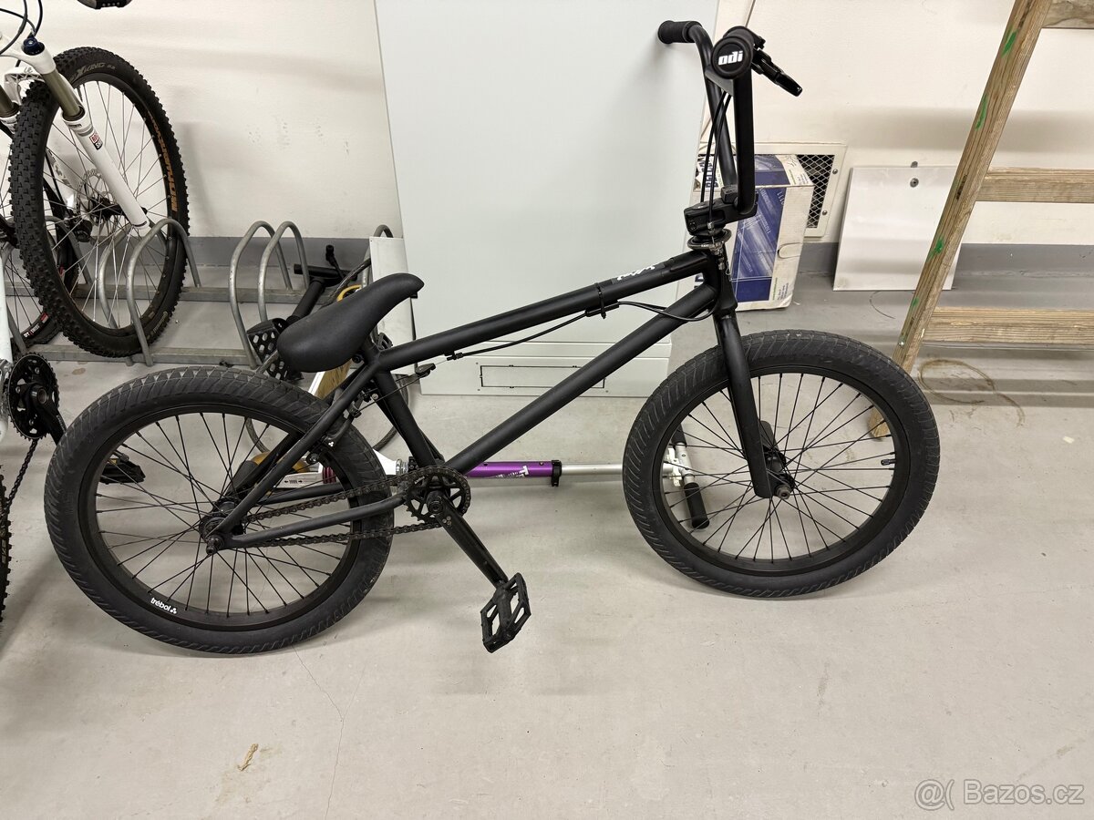 Freestyle Kolo BMX. stav jako nový