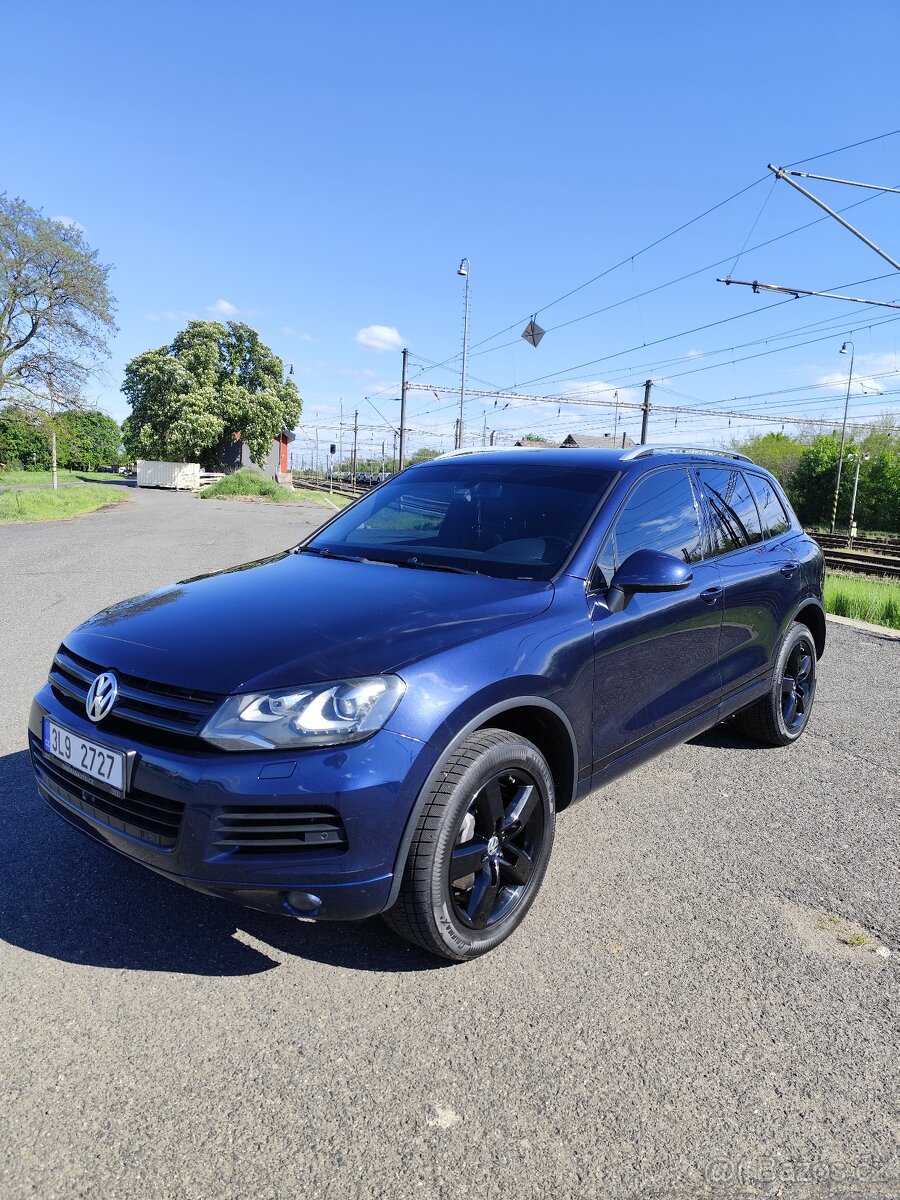 VW TOUAREG 7P 3.0 TDI, 176kW CASA, TAŽNÉ, 2011 - PĚKNÝ STAV