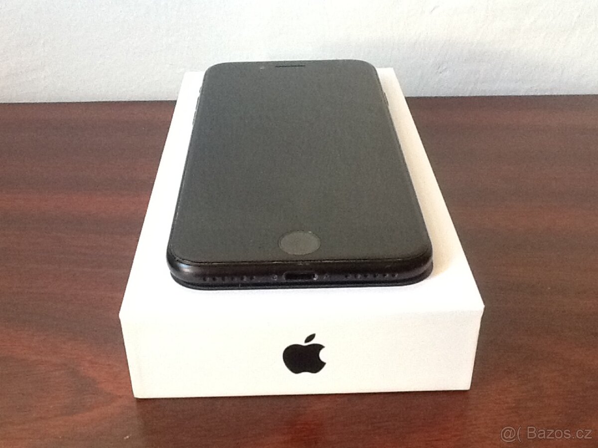 iPhone SE 2020