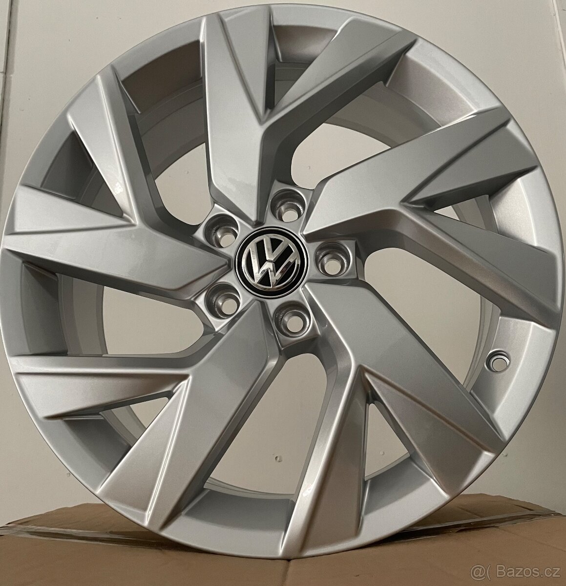 Original alu VW Tiguan II / Allspace r18 5x112