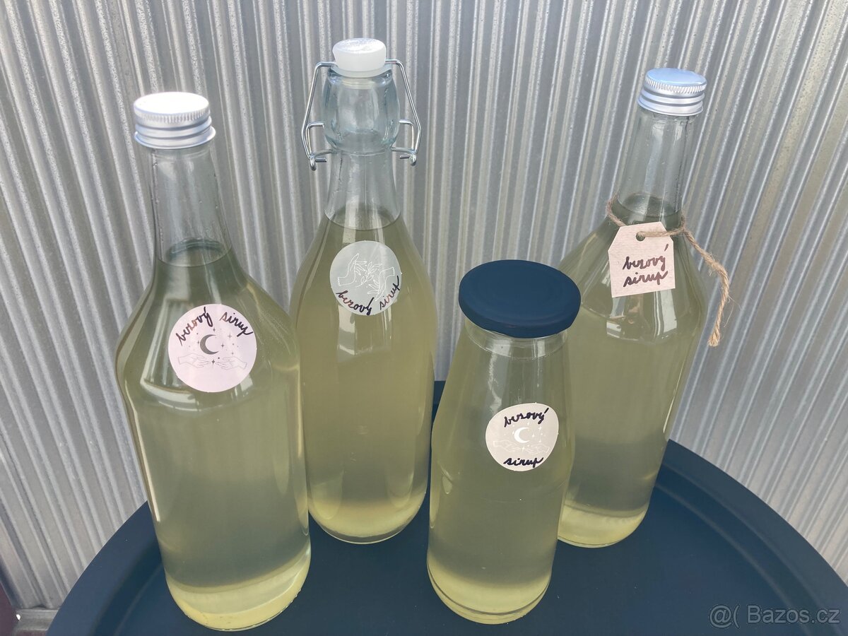 Domácí bezový sirup