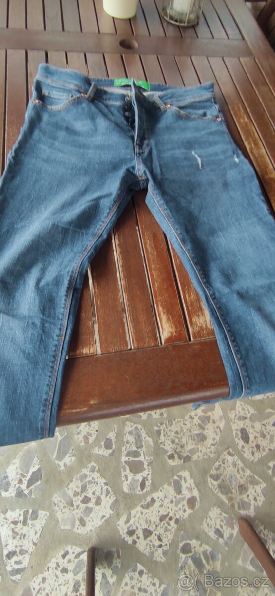 Prodám rifle Benetton (Slim). Pánské