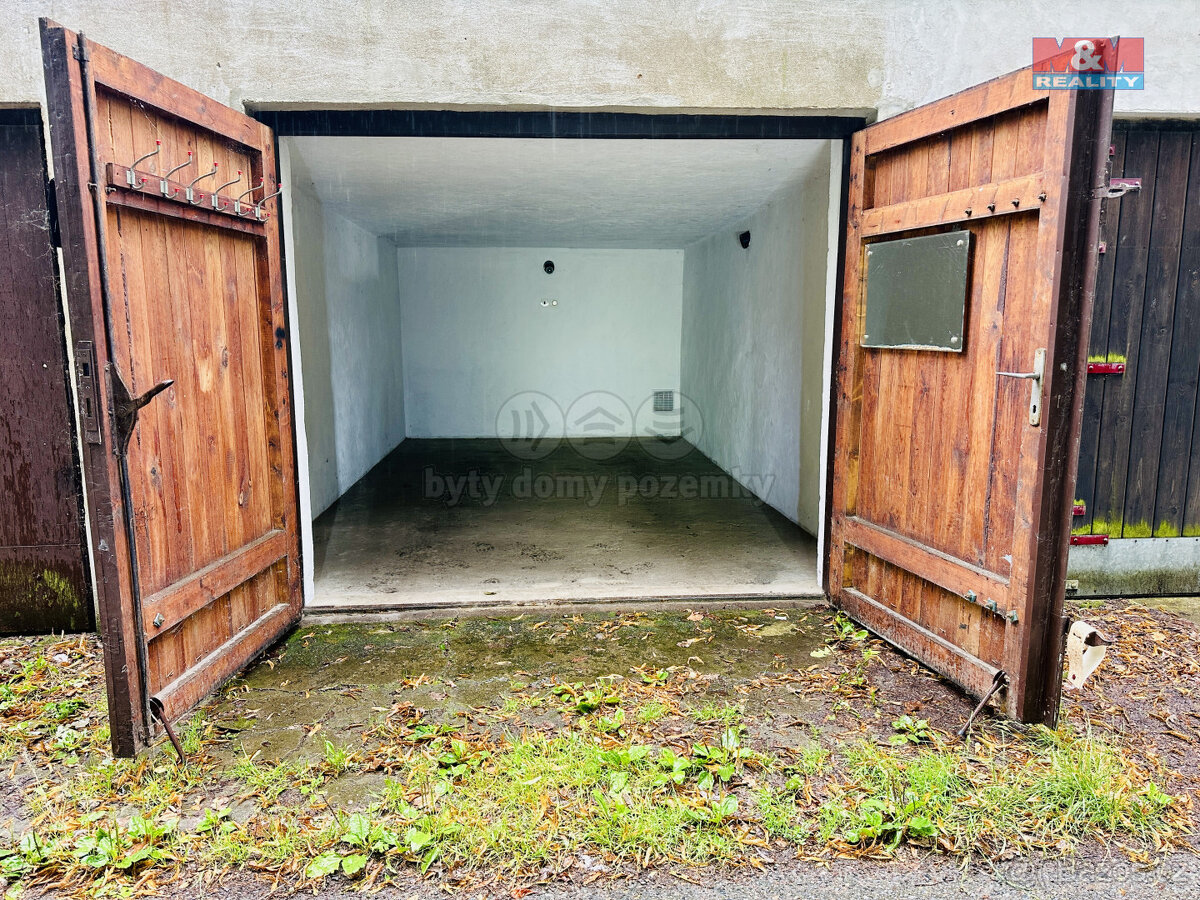 Pronájem garáže, 16 m², Poděbrady, ul. Za Bažantnicí