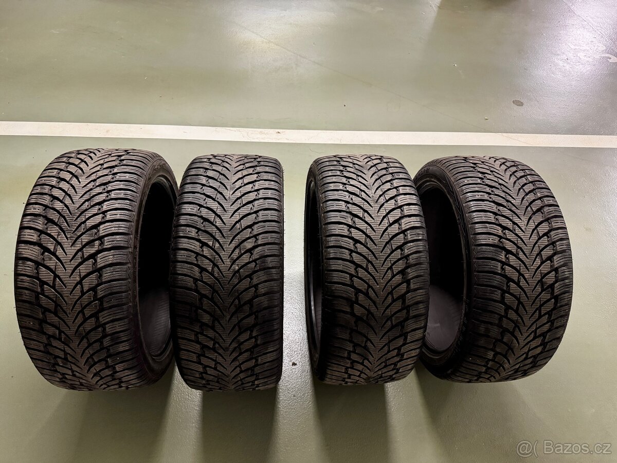Zimní pneu Nokian WR SUV4 265/40 r21 105V