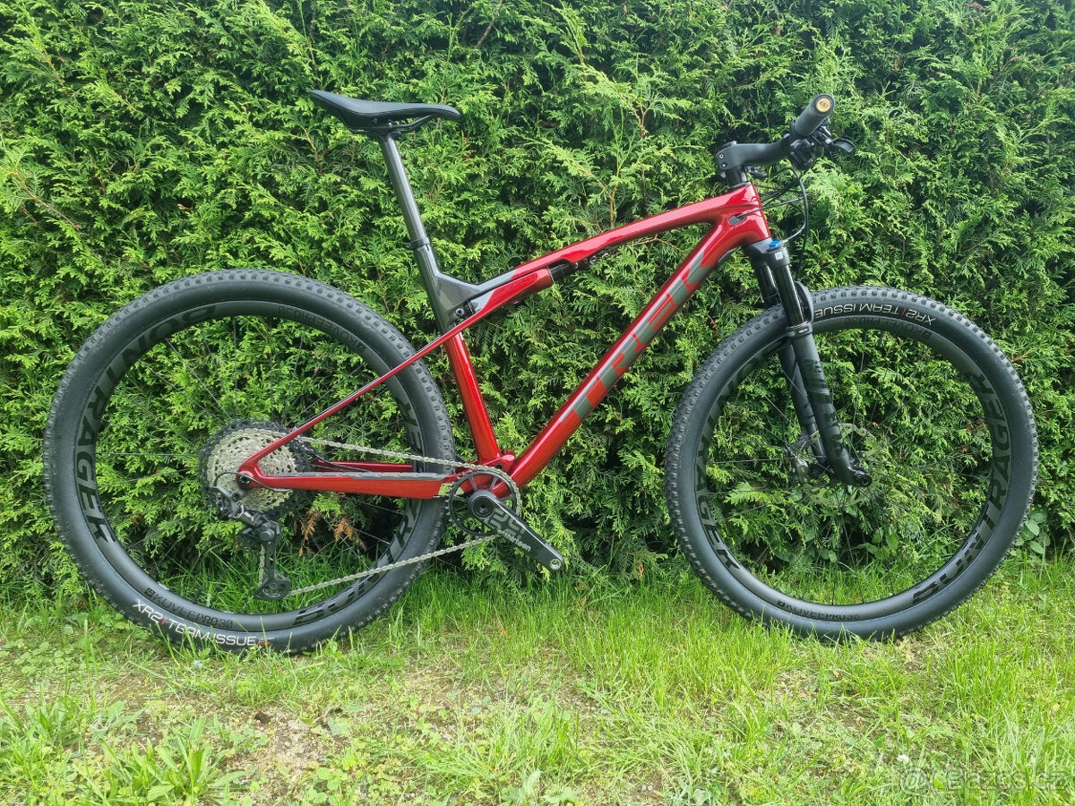 TREK Supercaliber 9.8 XT