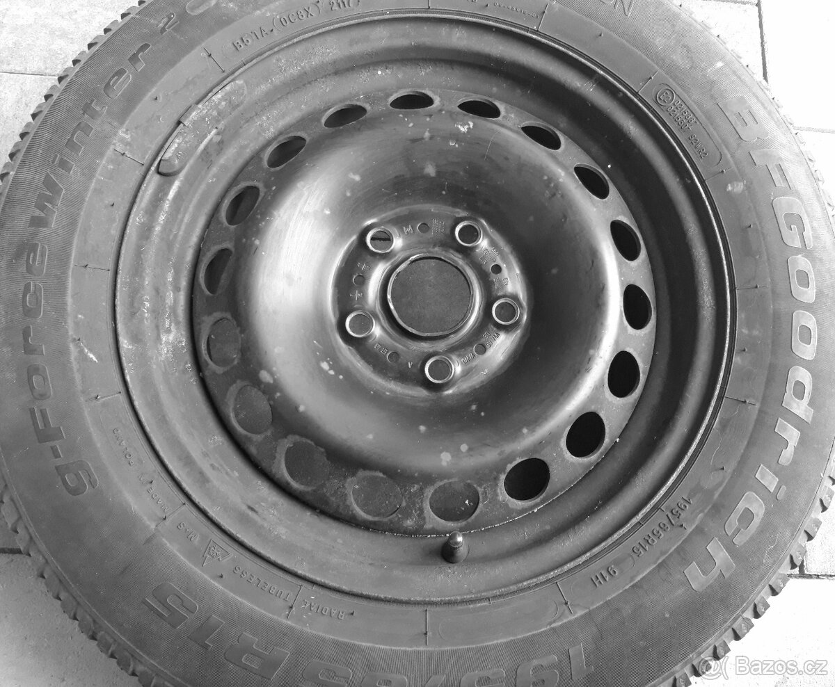 Sada zimních kol 15" na Škoda Octavia aj.